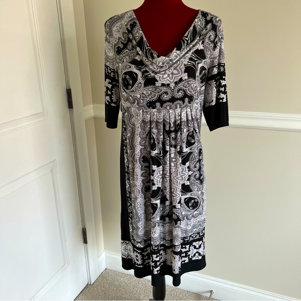 Sunny Leigh Paisley Cowl Neck Shift Dress size L